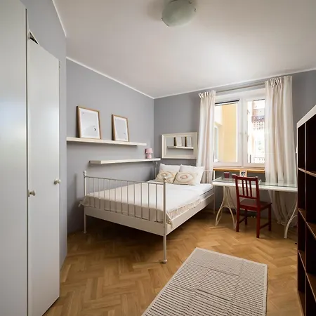 Praga Poludnie Spacious Apartment Warsaw Exterior photo