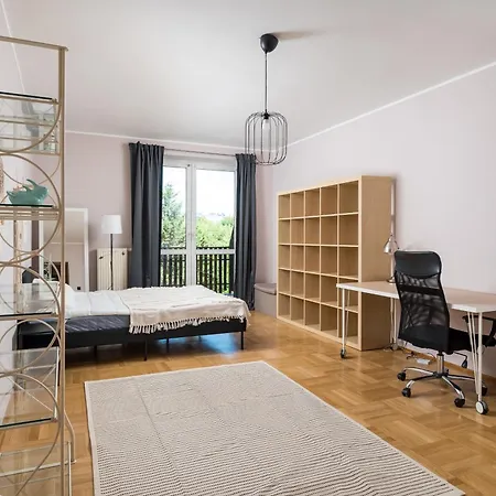 Praga Poludnie Spacious Apartment Warsaw Exterior photo