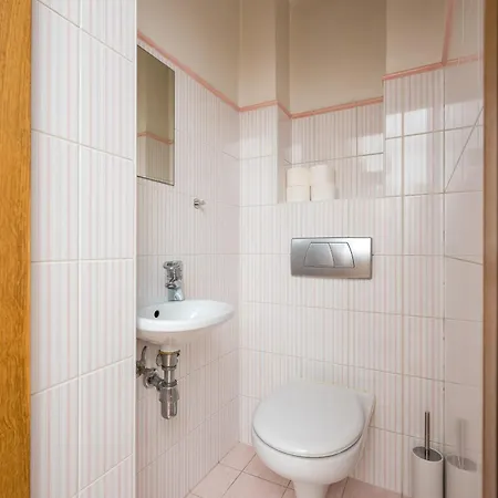 Praga Poludnie Spacious Apartment Warsaw Exterior photo